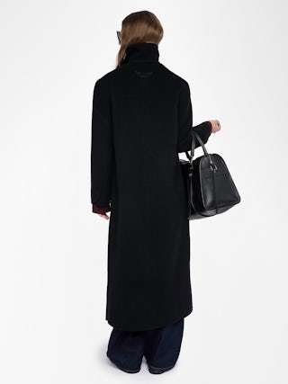 Micro Wool Coat - Long straight coat in wool blend, long sleeves, buttoned closure and applied pockets at the front.