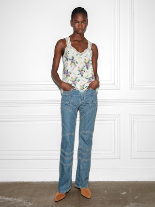 Caraco Chou - Caraco esprit lingerie rose pâle à imprimé Soft Bouquet, bretelles et bords en dentelle.