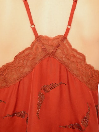 Top Lencero Christy 100% Seda - Top lencero de seda con strass wings, tirantes ajustables y encaje francés.