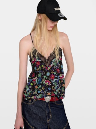 Top Lencero Christy - Top lencero de viscosa estampada, tirantes ajustables, bordado de alas en la espalda y encaje francés.