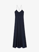 Vestido De Satén De Rayón - Vestido largo de satén de estilo lencero en color azul marino con tirantes, falda abierta y pechera trabajada.