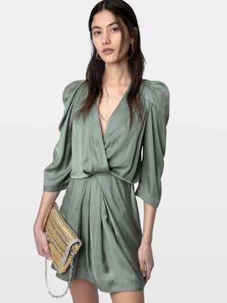 Dress Ruz Satin - Short satin dress with gathers and wrap neckline.