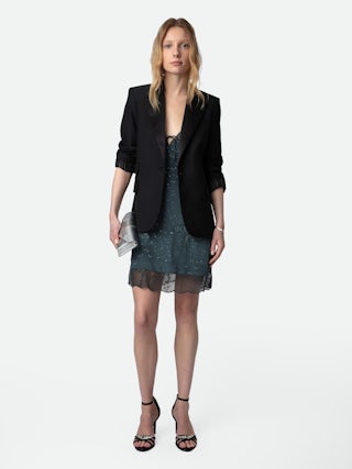 Robe Calissa Soie - Robe courte esprit lingerie en soie grise à jacquard ailes, strass, dentelle et liens à nouer.