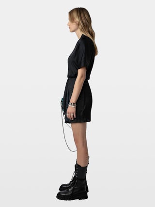 Dress Raito Satin - Short dress in Japanese satin with V-neckline, short sleeves and a draped front panel skirt.