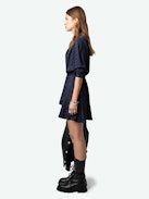 Robe Rogers Léopard Soie Jacquard - Robe courte en soie bleue marine à jacquard léopard, manches 7/8 et jupe asymétrique drapée.