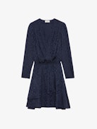 Robe Rogers Léopard Soie Jacquard - Robe courte en soie bleue marine à jacquard léopard, manches 7/8 et jupe asymétrique drapée.