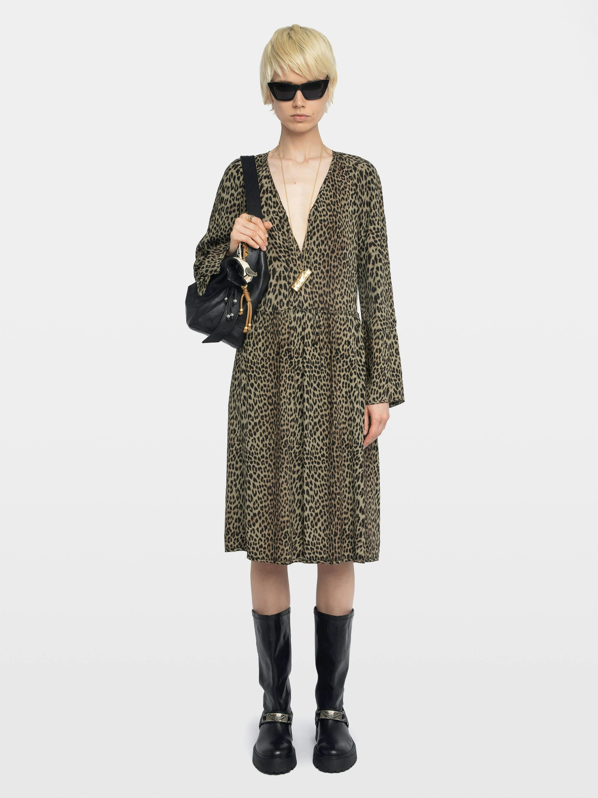 Kleid Rinas - Mittellanges Kleid aus bedruckter Viskose, lange Ärmel, geschnürter Ausschnitt.