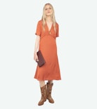 Rhodral Satin Dress - Mid-length dress in ZV jacquard satin, short sleeves and buttoned neckline.