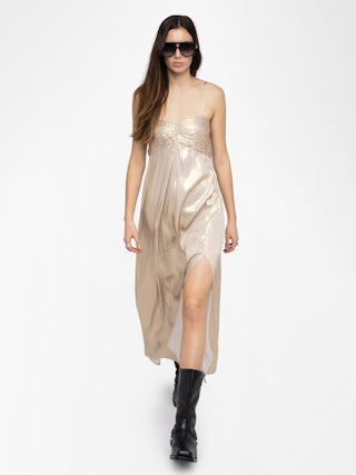 Abito Rippie Raso - Abito lungo in raso color oro con spalline regolabili e corpino plissettato.