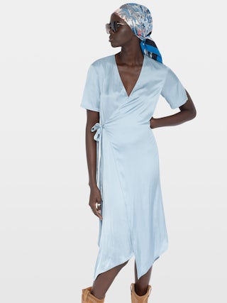 Dress Reforme Satin - Asymmetric midi dress in Japanese satin with short sleeves, wrap style.