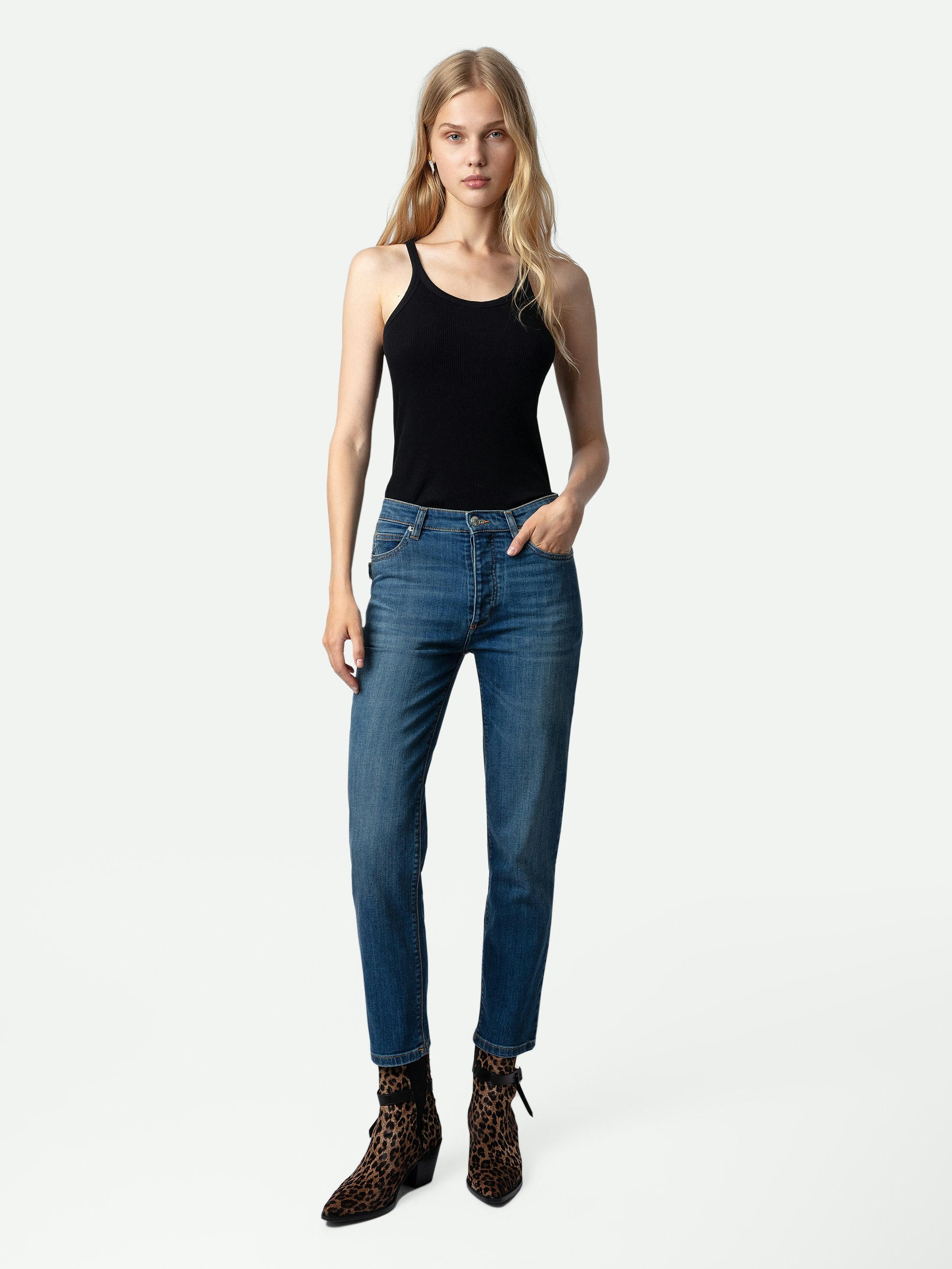Mamma Jeans - Women’s faded blue cotton jeans.