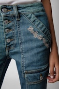 Pantalón vaquero Elina Denim - Pantalón vaquero desteñido azul cielo para mujer