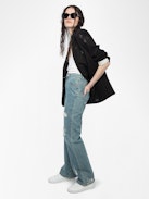 Elio Jeans - Effortless, timeless, undeniably cool. The Elio jeans channel vintage inspiration with a relaxed straight-leg fit and perfectly lived-in wash. A subtle embroidered heart adds a touch of romance to their rebellious spirit. Designed to move with you, they’re the perfect blend of comfort and rock ‘n’ roll attitude. Wear them your way—raw, rolled, or undone.