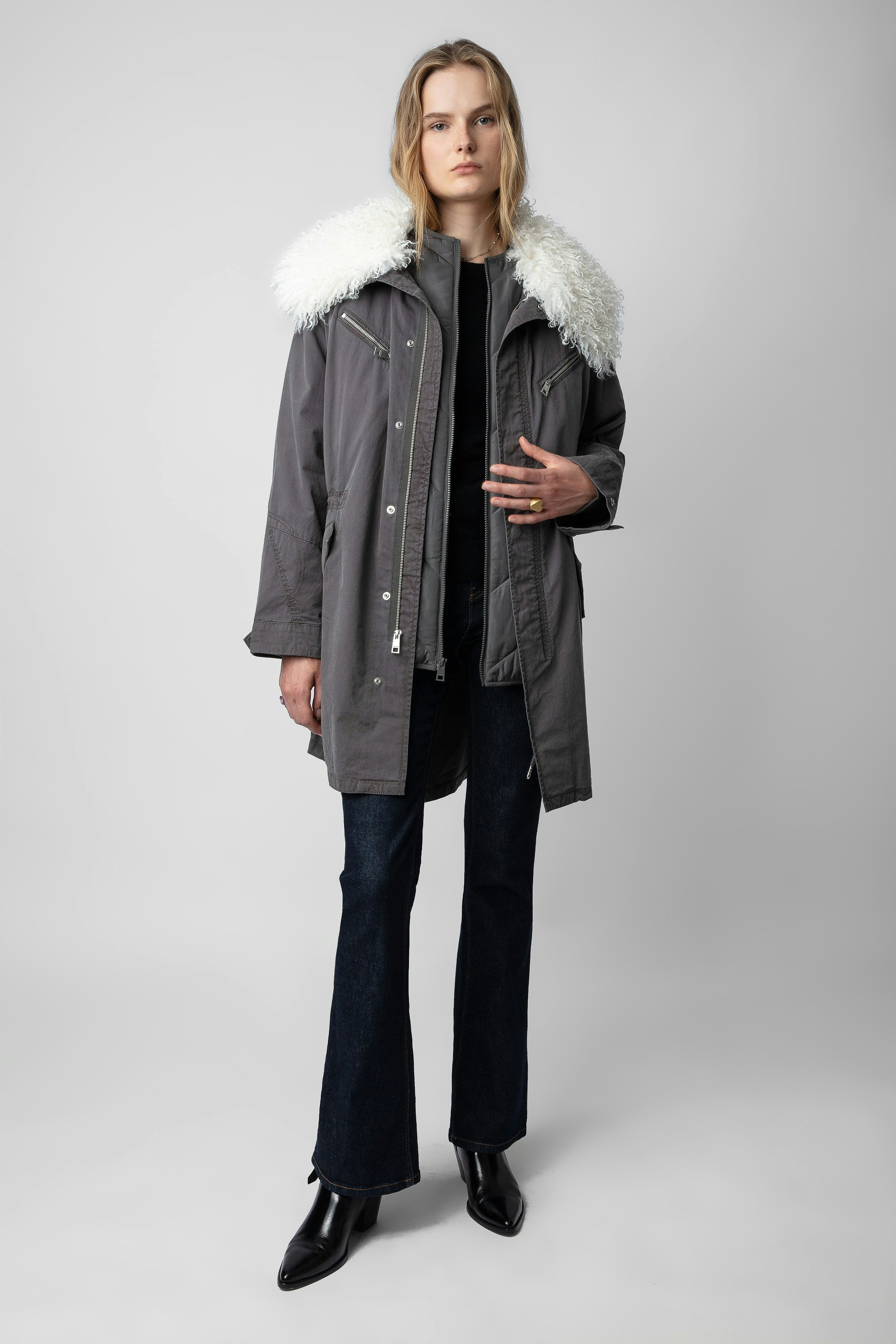 Kidea Parka - Women’s oversized military midi parka in grey cotton with faux fur collar.