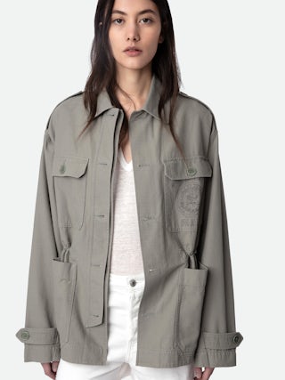 Veste Kemi - Parka militaire courte oversize kaki à poches et broderie University.