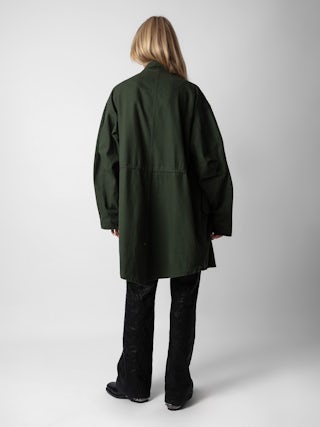 Parka Kadri - Parka mi-longue en coton kaki inspiration militaire zippée à boutons pression et col montant à protection amovible.