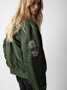 Jacke Bolid - Khakifarbene Jacke mit Reißverschluss, Taschen und Verzierungen von Humberto Cruz.