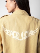 Giacca Kid Peace & Love Lino - Giacca militare in lino giallo chiaro con tasche e motivo con ali "Peace Love" sul retro.