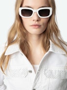Chaqueta Kioky Vaquera - Chaqueta vaquera ajustada con botones, strass y múltiples bolsillos.