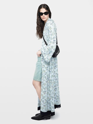 Long Viscose Floral Blue Kimono - Long printed viscose kimono with short sleeves and fringe finish.