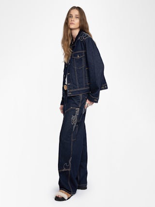 Bases Denim Jacket - Denim jacket, western-inspired cuts, long sleeves, multiple pockets and button fastening.