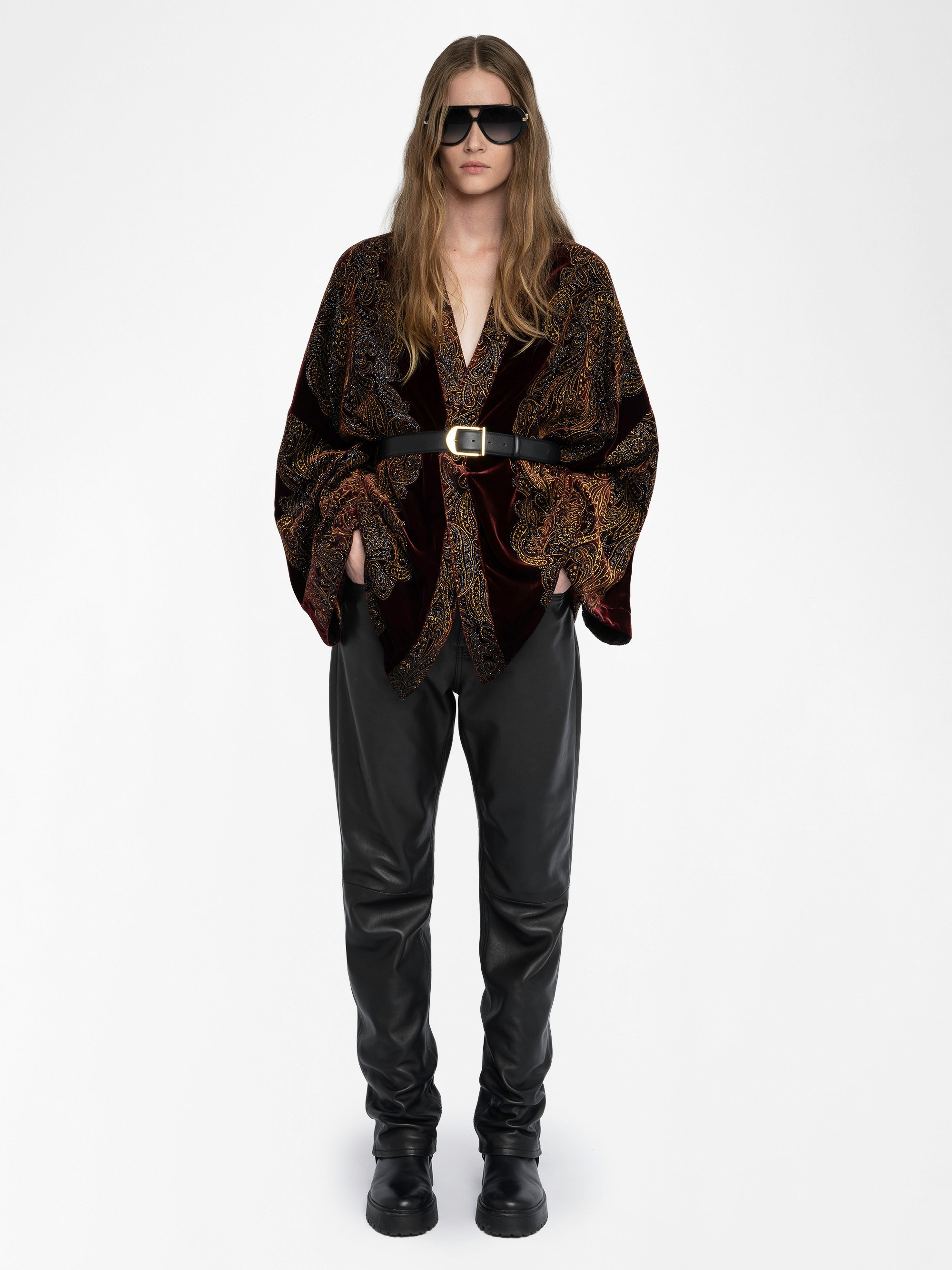Velvet Kimono - Kimono in sequined paisley velvet.
