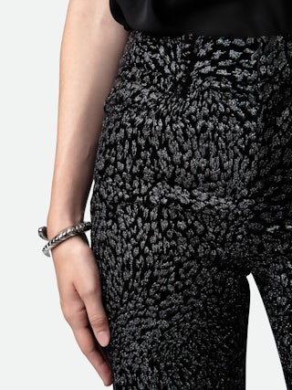 Pantalon Piston Velours - Pantalon de tailleur en velours pailleté noir à motifs léopard.