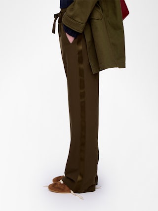 Hose Poma - Gerade Anzughose im Jogging-Stil mit Satinstreifen und elastischem Bund.