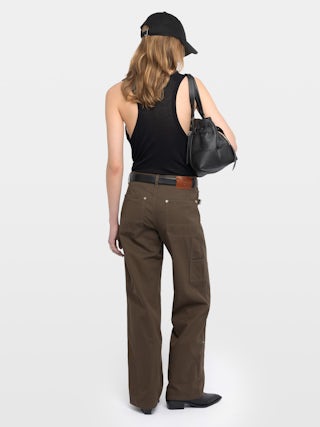 Pantalon Perya - Pantalon esprit cargo en coton, coupe droite avec découpe et multi poches.
