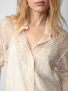 Hemd Tyrone - Langes, ecrufarbenes Hemd im Lingerie-Stil mit geblümter Spitze.