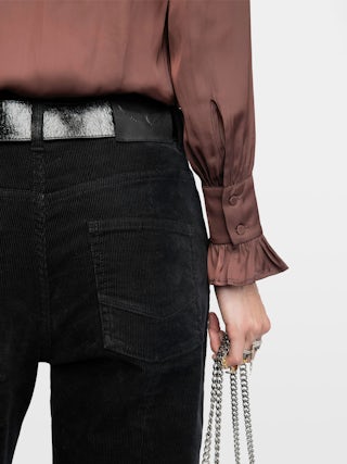 Thely Satin Shirt - Satin shirt, long sleeves, button fastening and rhinestone wing on the back.