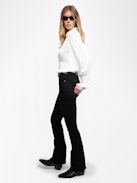 Camicia Thely Satin - Camicia in satin giapponese écru a maniche lunghe, polsini arricciati e ricamo fishnet ali sulla schiena.