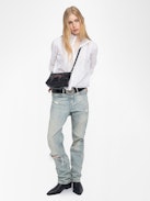 Camicia Tano - Camicia tomboy in cotone con inserto in pizzo e ali ricamate sulla schiena.