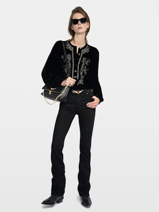 Tigy Blouse - Loose-fitting velvet blouse with neckline embroidery, long sleeves.