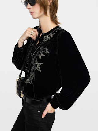 Tigy Blouse - Loose-fitting velvet blouse with neckline embroidery, long sleeves.