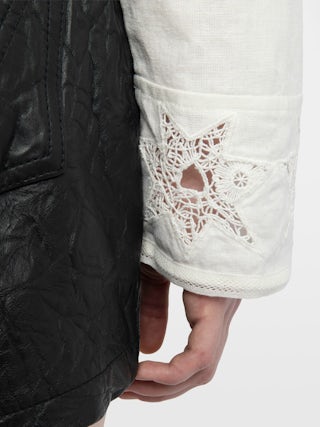 Morning Shirt - Loose-fitting cotton and linen shirt with embroidery.