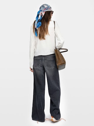 Tussi Shirt 100% Silk - Blouse in horses jacquard silk, long sleeves and crossed button closure.