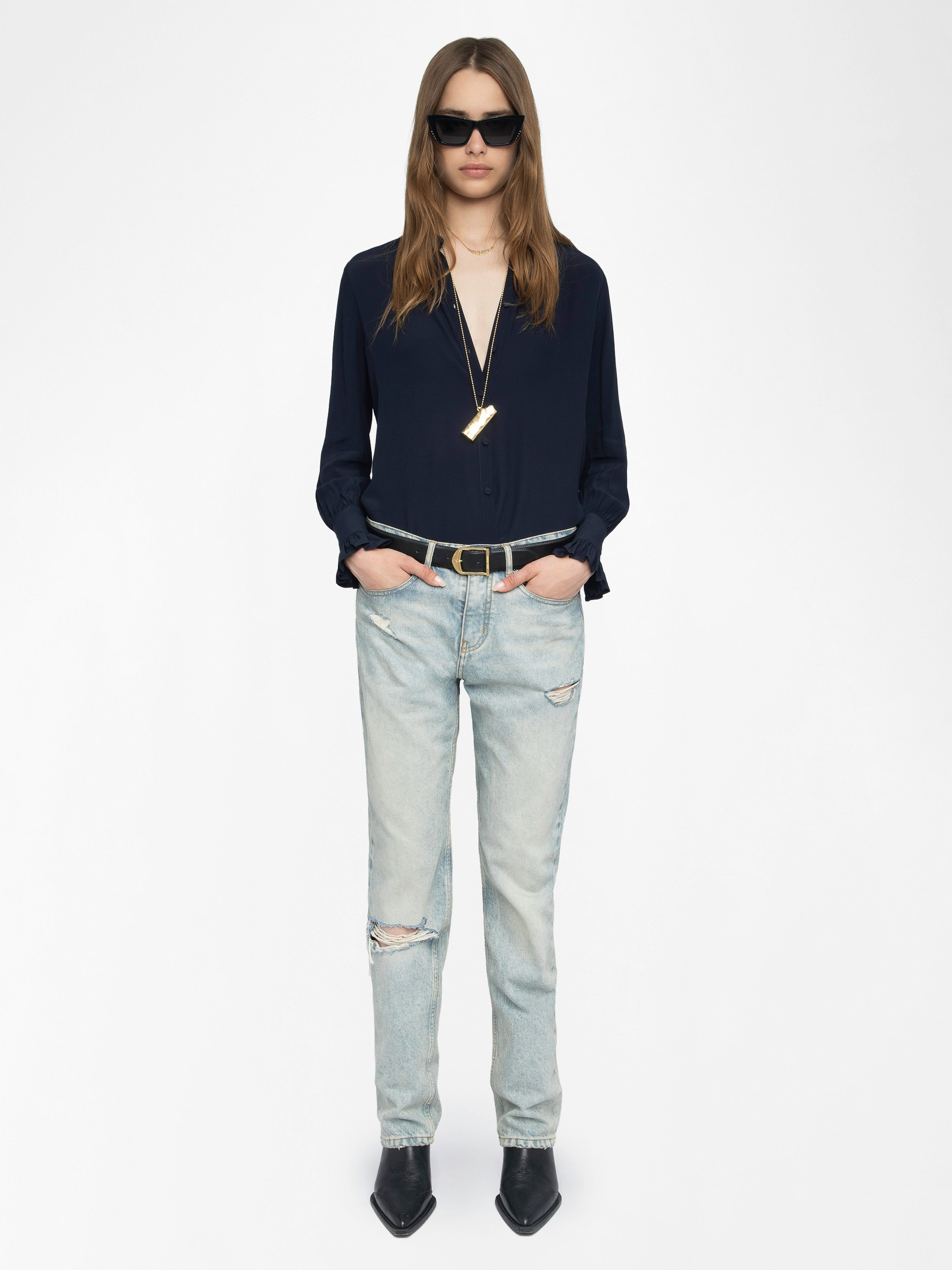 Thely Shirt - Viscose shirt with long sleeves, button fastening and wing embroidery with exclusive French lace on the back.