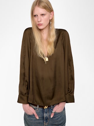 Tunika Torny Satin - Tunika aus japanischem Satin, lange Ärmel und V-Ausschnitt.