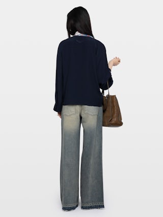 Tunika Torny - Tunika aus unifarbener Viskose, lange Ärmel und V-Ausschnitt.