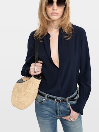 Thely Shirt - Viscose shirt with long sleeves, button fastening and wing embroidery with exclusive French lace on the back.