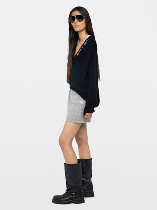 Jaime Skirt - Short straight tailored skirt with sequins, patch pockets at the front and zip fastening at the back.