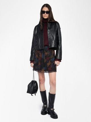 Jadys Skirt - Short chiffon skirt with print and slit, zip fastening.