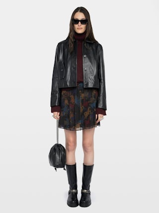 Jadys Skirt - Short chiffon skirt with print and slit, zip fastening.