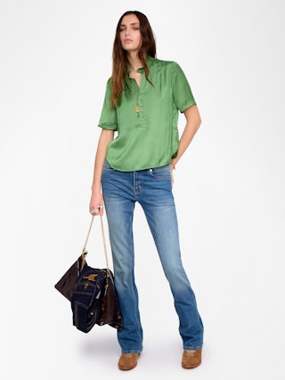 Top Topher Satin - Top en satin, manches courtes et fermeture boutonnée.