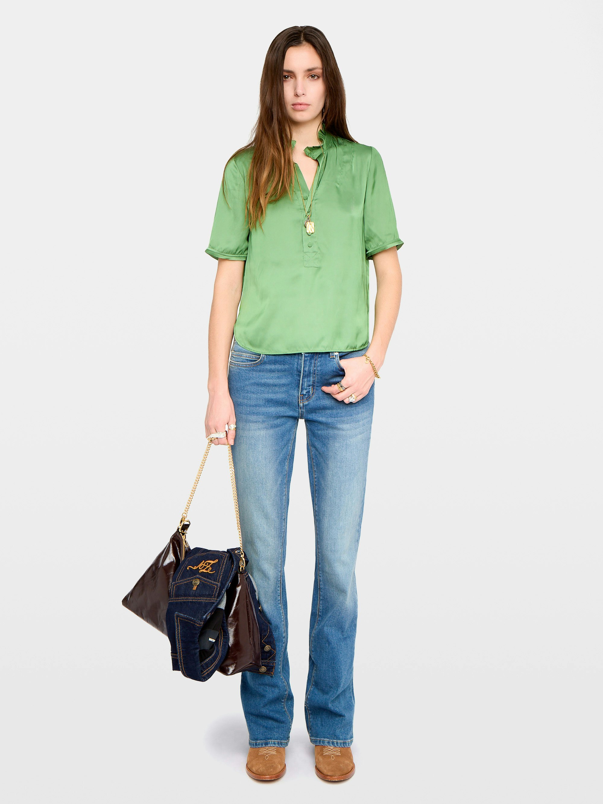 Topher Satin Top - Satin top, short sleeves and button fastening.