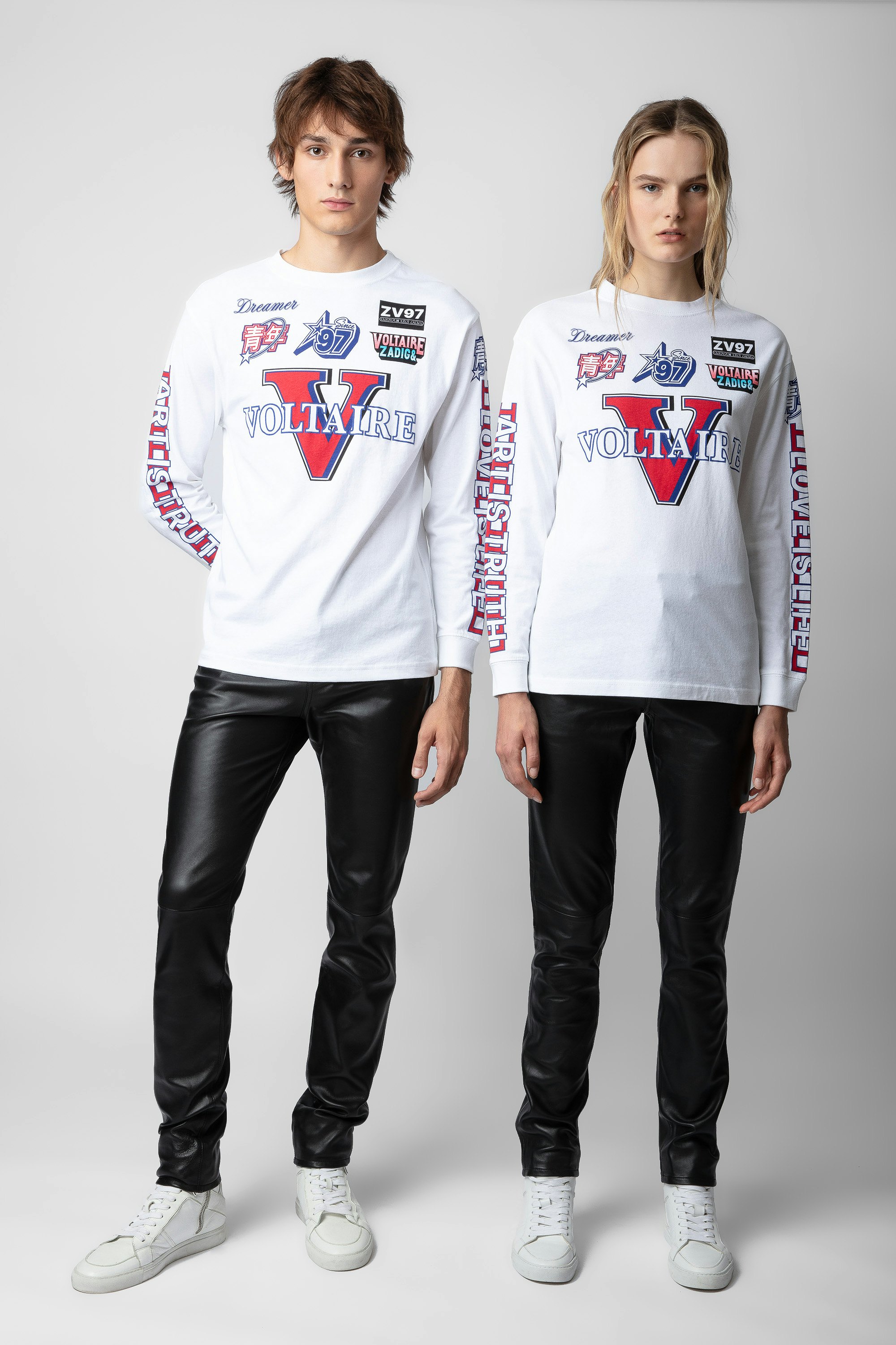 Noane Voltaire T-shirt - Unisex white cotton biker-style long-sleeved T-shirt with Voltaire badge motifs and elbow pads.