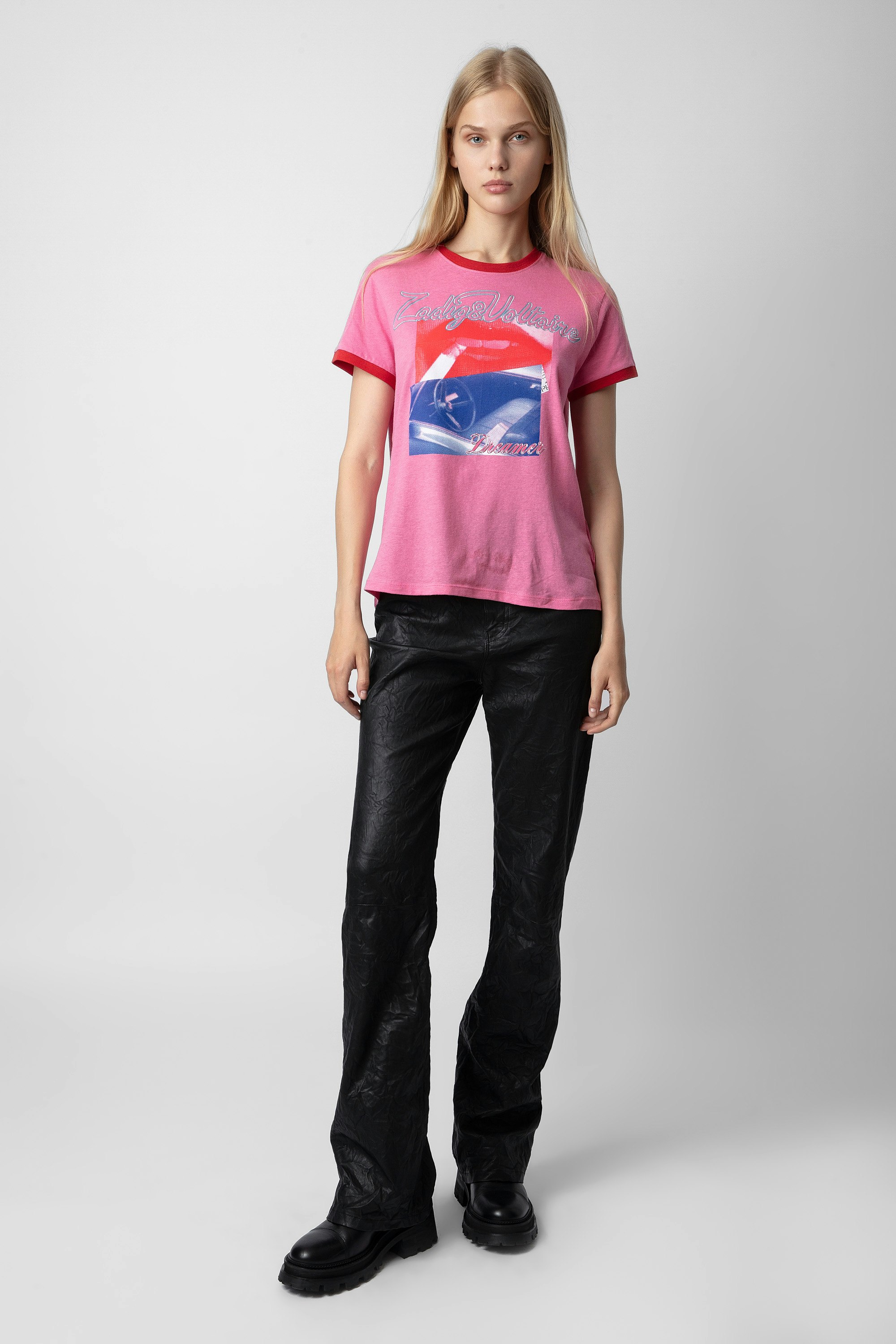 T-shirt Zoe Photoprint - T-shirt rosa da donna con stampa fotografica e bordi contrastanti.
