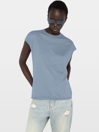 Cloe Tank Top - Sleeveless crew-neck T-shirt with rhinestones.