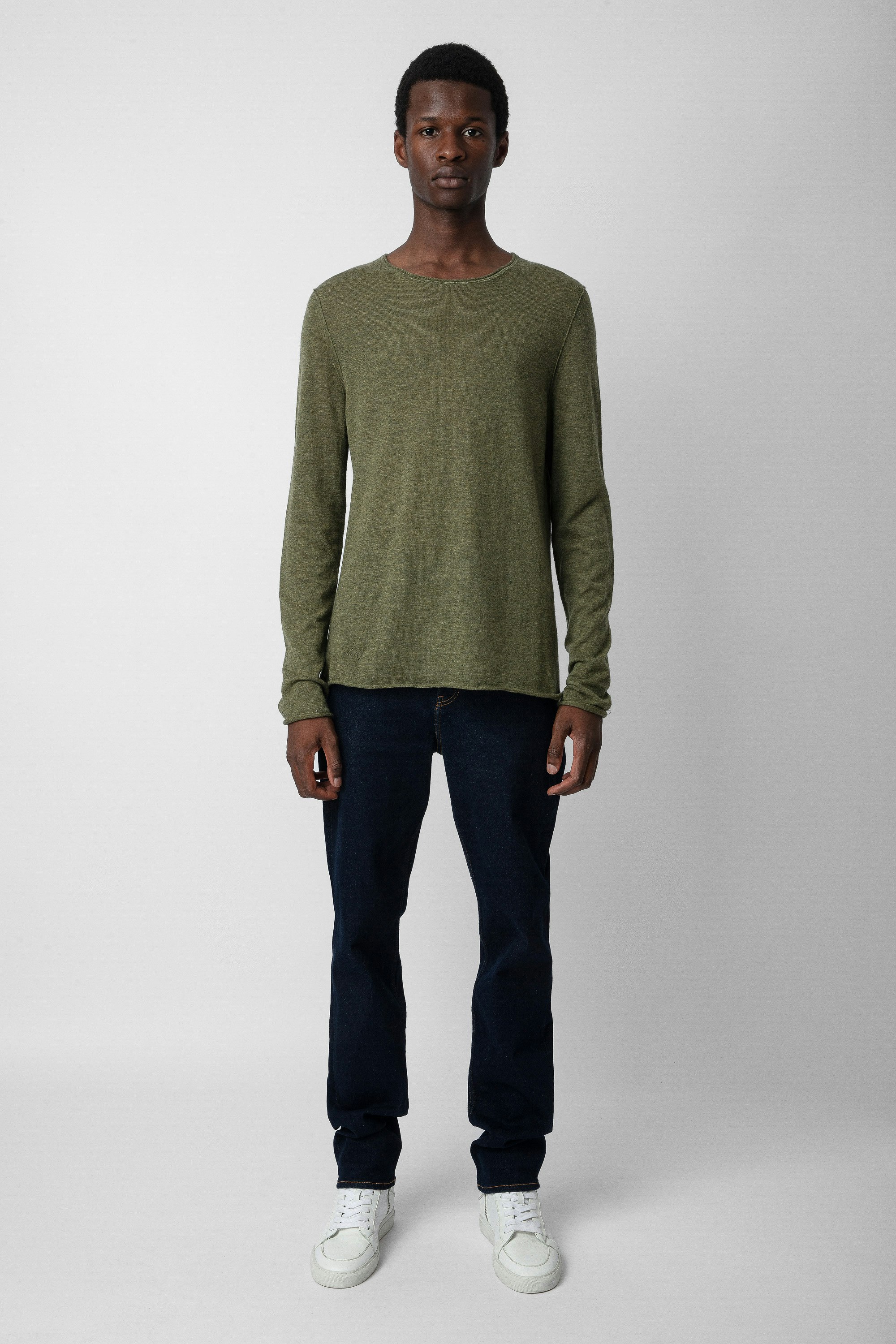 Teiss Cashmere Sweater - Men’s khaki feather cashmere sweater.